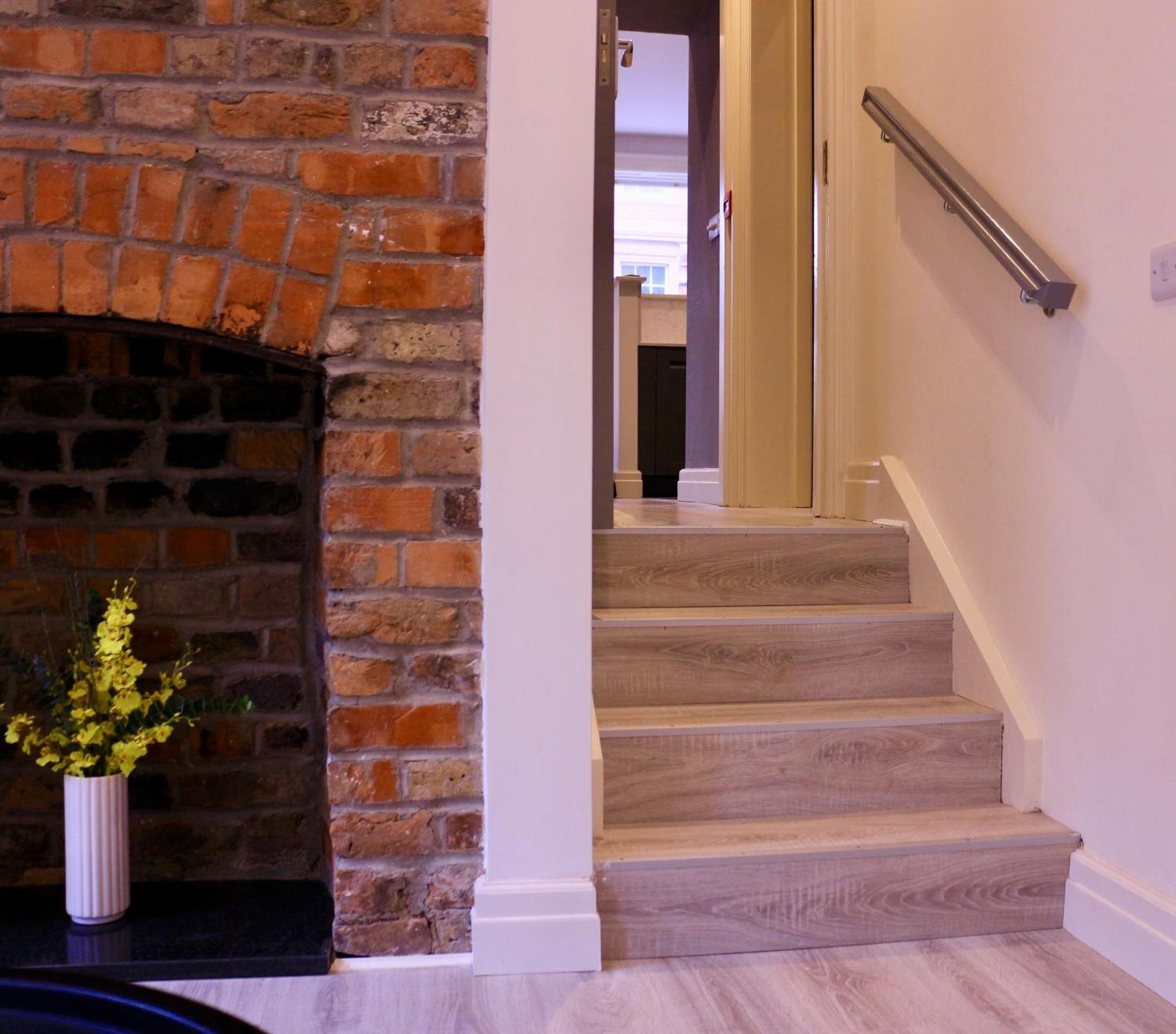 Spire Entire Apartment No Kitchen ดับลิน ภายนอก รูปภาพ